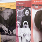 Algunos de los carteles que conforman la exposición ‘Cynefilia’, que mezcla fotos reales y fotogramas de cine