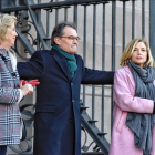 Artur Mas, Joana Ortega e Irene Rigau, en el Palacio de Justicia de Barcelona durante el juicio por el 9-N, en febrero del 2017.