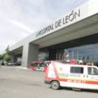 El pasado lunes el servicio de Urgencias del Hospital de León volvió a colapsarse