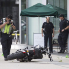La policía de Vancouver fotografía el lugar donde la especialista de Deadpool 2 ha sufrido el accidente mortal.