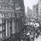 Foto de la Gran Vía que aparece en la portada del libro.