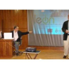 El diputado de Bienestar Social y alcalde de La Pola, presentó ayer el programa social.