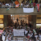Los sanitarios obligan a suspender la reunión de la Mesa Sectorial sobre los recortes.