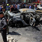 La explosión de un coche bomba en el centro de Bagdad causó esta madrugada al menos 13 muertos.