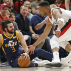 Ricky Rubio cuida del balón en un gran partido.