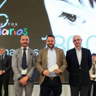 Entrega del cheque de Carrefour a Autismo León. DL