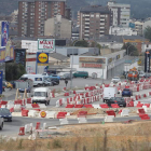 Las obras de la avenida de Astorga, en una imagen tomada ayer a la altura del concesionario de Peugeot.