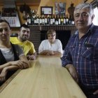 manuel viloria, mª ángeles alonso, gabriel y sara viloria alonso. casa manolo