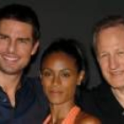 El director posa junto a los dos protagonistas de la película