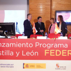 Carlos Fernández Carriedo presenta el programa Feder de Castilla y León, ayer. MIRIAM CHACÓN