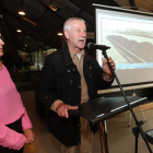 El fotoperiodista Fidel Raso habló ayer sobre sus fotografías de los Altos Hornos. L. DE LA MATA