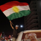 Los kurdos muestran su apoyo al referendum de la independencia el pasad lunes 25 de septiembre.