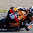 El piloto español de MotoGP, Dani Pedrosa, durante los entrenamientos libres de Jerez.