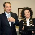 José Luis Rodríguez Zapatero posa con la número dos por Madrid, la catedrática Mercedes Cabrera