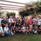 Foto de familia de los galardonados en Regueras. DL
