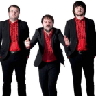 Foto de familia de Familia Caamagno, banda gallega que aúna pop, rock y mucho humor. DL