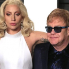 Lady Gaga y Elton John, en la fiesta de 'Vanity Fair' organizada tras la gala de los Oscar, este 28 de febrero.