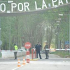 Entrada de la base millitar de El Ferral, en una imagen de archivo, el día que se declaró la cuarent