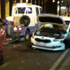 Imagen del accidente provocado en la ronda de Dalt por un conductor borracho y drogado que iba en contradirección.