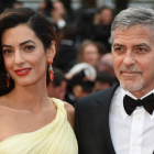 El matrimonio George Clooney y Amal Alamuddin, en el Festival de Cannes del 2016.