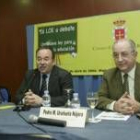 Saavedra, en el centro, y Pedro María Uruñuela, a la derecha, ayer en la jornada sobre la LOE