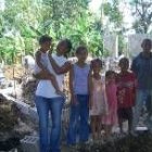 La familia Agustín y Elelda recibió una casa nueva el año pasado gracias a los Agustinos