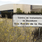 El CTR de San Román recibe cerca de 197.000 toneladas al año de residuos domésticos. RAMIRO