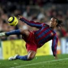 Ronaldinho volvió ayer a entrenarse tras estar de baja por anginas
