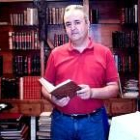 Felipe Martín en su librería, que vive un periodo de esplendor
