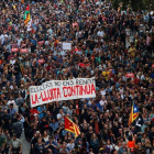 Imagen de la manifestación que llena las calles de Barcelona en estos momnetos. ENRIC FONTCUBERTA