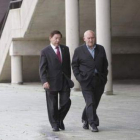 García de Celis y Cueto creen que la ampliación de capital es lo mejor para mirar al futuro.