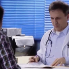 'Sea sincero, doctor', el gag de José Mota que ha llevado a RTVE a pedir disculpas si ha molestado a algún espectador.