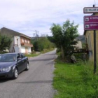 Carretera del Morredero a su paso por la localidad de Villar de los Barrios