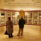 La exposición de portadas históricas en Ponferrada contó con un gran éxito de público