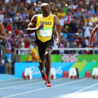 Bolt no se empleó a fondo para superar la criba de las eliminatorias. Hoy llega el gran momento. SUKI