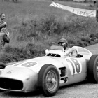 Imagen antigua del Mercedes W196 que pilotó Fangio.