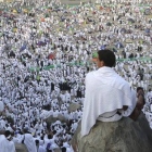 Musulmanes rezan en el monte de Arafat, cerca de La Meca, en Arabia Saudí, este miércoles.