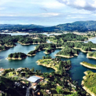 La represa de Guatapé vista desde El Peñol. DAVID FLECHA
