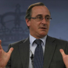 El ministro de Sanidad en funciones, Alfonso Alonso