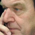 Schröder tras el anuncio de que deja su escaño y la política