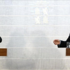 Los presidentes de la Junta de Castilla y León, Juan Vicente Herrera, y del Principado de Asturias, Javier Fernandez, este lunes después de mantener una reunión.
