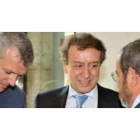 De Santiago-Juárez, junto a Alfonso Rueda Valenzuela, conselleiro de Xunta de Galicia