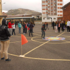 Los alumnos, durante una actividad del cuadragésimo aniversario del instituto.