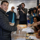 Arnaldo Otegi, que votó en las pasadas elecciones generales de junio, defiende su derecho a ser candidato a lendakari.
