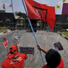 Manifestantes en la sede del primer ministro.