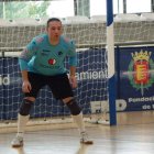 El portero de la selección leonesa Dani realizó varias intervenciones de mucho mérito.