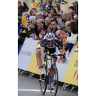 Luka Mezgec gana al esprint la primera etapa de la Volta a Cataluña, en Calella.