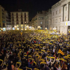 Los soberanistas convocaron ayer una concentración frente al Ayuntamiento de Barcelona. Q. GARCÍA