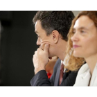 El líder del PSOE, Pedro Sánchez, junto a Meritxell Batet, del PSC, en un  reciente acto electoral.