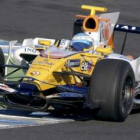 Fernando Alonso tuvo una sesión algo ajetreada en los entrenos que realiza junto a otros pilotos en